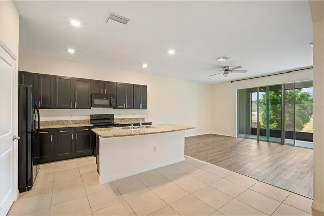 $2,050 | 8619 Falling Blue Place, Riverview, FL 33578