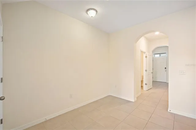 $2,050 | 8619 Falling Blue Place, Riverview, FL 33578