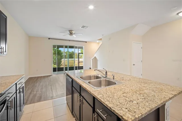 $2,050 | 8619 Falling Blue Place, Riverview, FL 33578