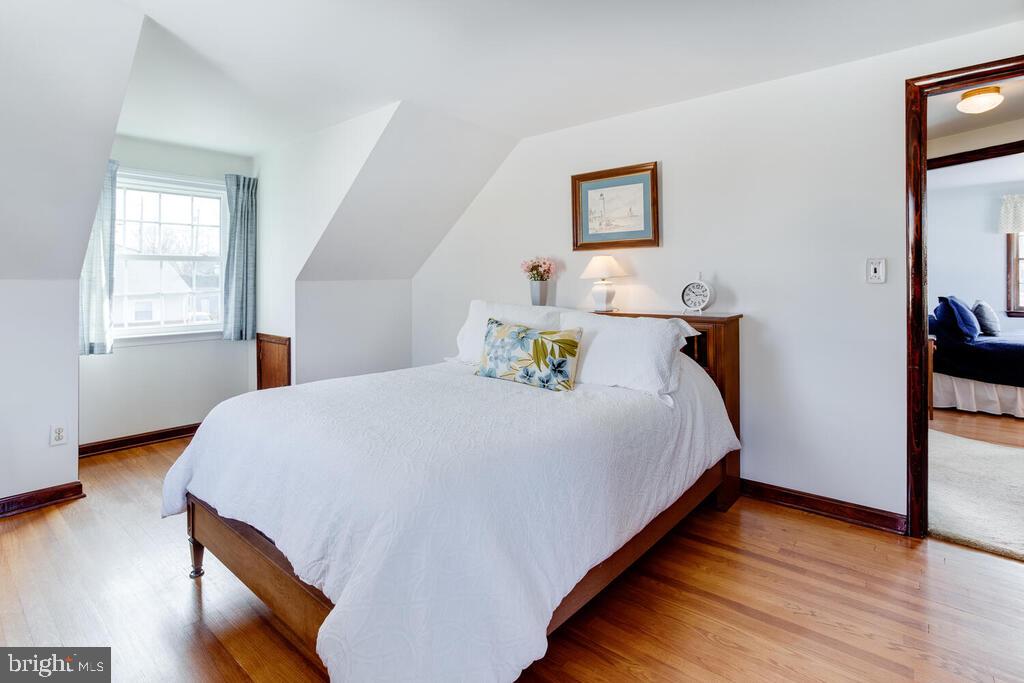 5506 Park Road Baltimore, MD 21225 - Photo 22 of 37 Master Bedroom