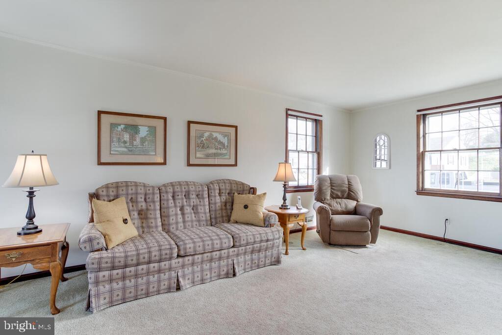 5506 Park Road Baltimore, MD 21225 - Photo 7 of 37