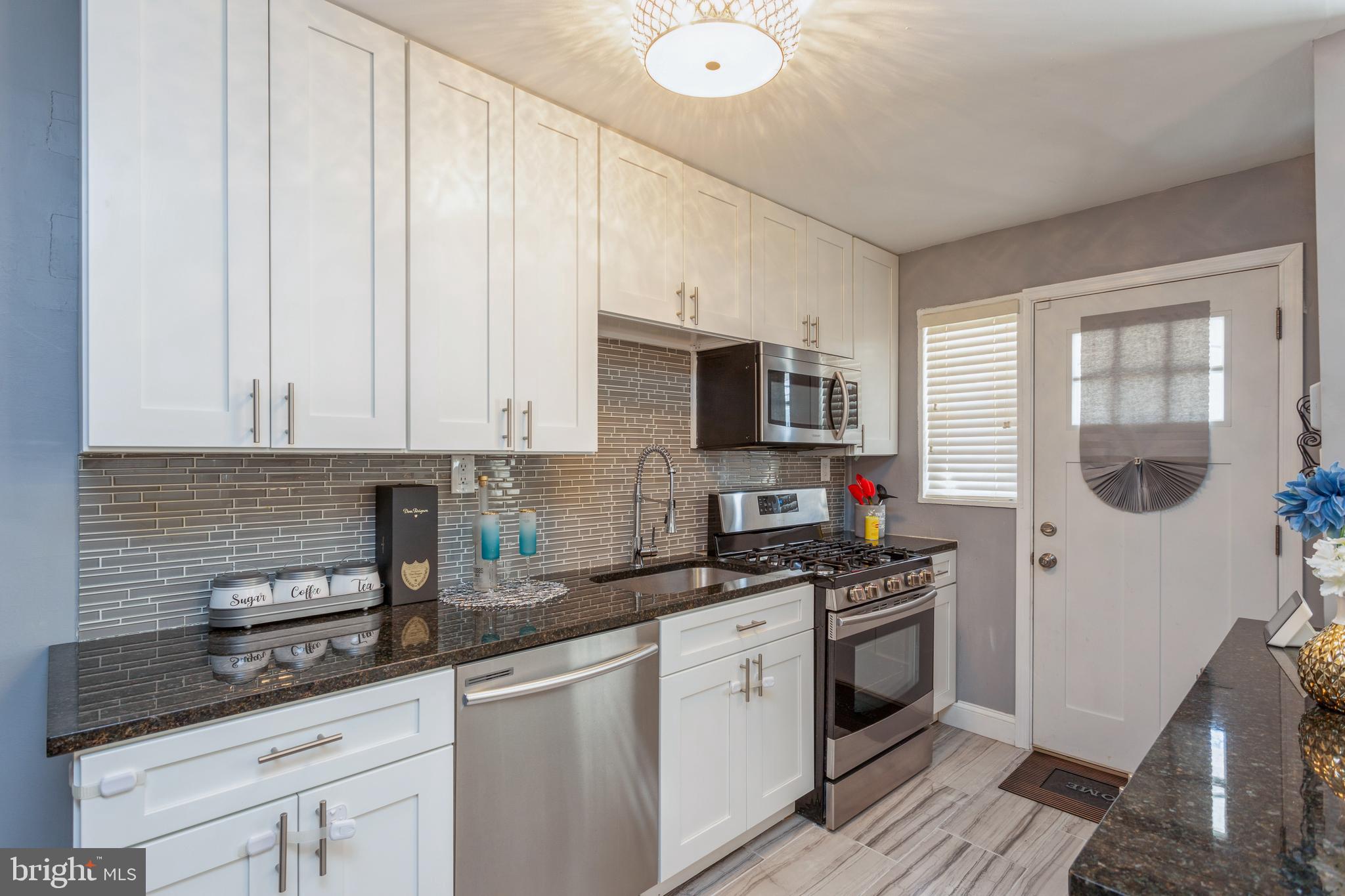 1028 Stamford Road Baltimore, MD 21229 - Photo 20 of 48 Gallery Image 20
