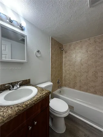 $1,995 | 1400 Northeast 56th Street, Unit 103, Fort Lauderdale, FL 33334