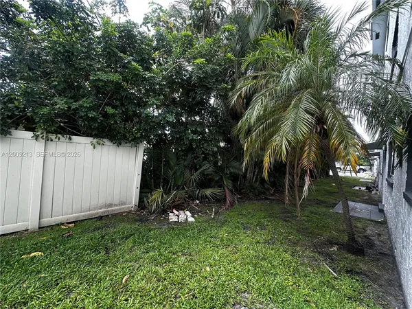 $1,995 | 1400 Northeast 56th Street, Unit 103, Fort Lauderdale, FL 33334