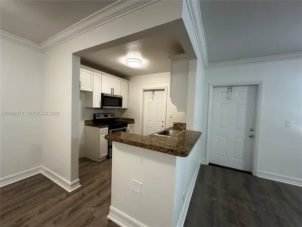 $1,995 | 1400 Northeast 56th Street, Unit 103, Fort Lauderdale, FL 33334