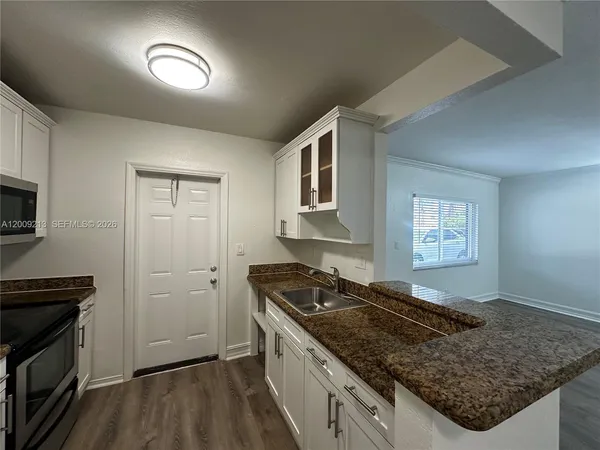 $1,995 | 1400 Northeast 56th Street, Unit 103, Fort Lauderdale, FL 33334