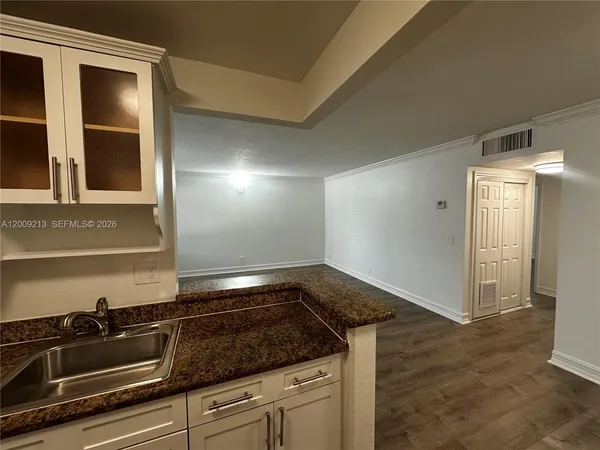 $1,995 | 1400 Northeast 56th Street, Unit 103, Fort Lauderdale, FL 33334