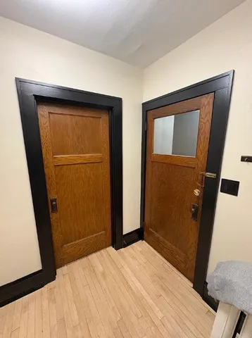 $2,000 | 2906 South Delaware Avenue, Milwaukee, WI 53207