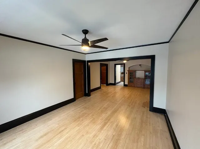 $2,000 | 2906 South Delaware Avenue, Milwaukee, WI 53207