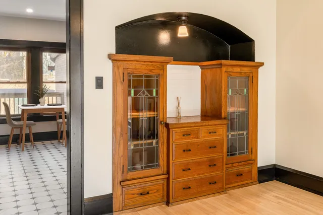 $2,000 | 2906 South Delaware Avenue, Milwaukee, WI 53207