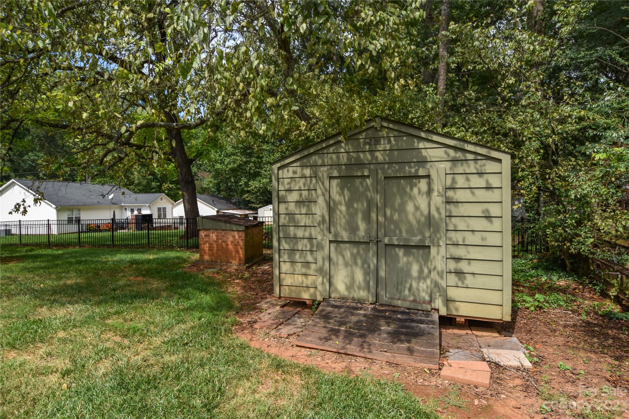 1201 McCorkle Road Charlotte, NC 28214 - Photo 41 of 42 Gallery Image 41