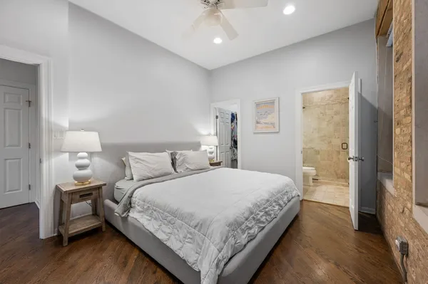 $560,000 | 1855 North Damen Avenue, Unit 2S, Chicago, IL 60622