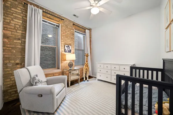 $560,000 | 1855 North Damen Avenue, Unit 2S, Chicago, IL 60622