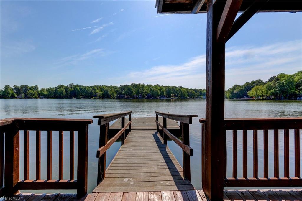 803 Riverside Drive Lexington, NC 27292 - Photo 7 of 30 This can be yours! Can't you see your boat docked here?