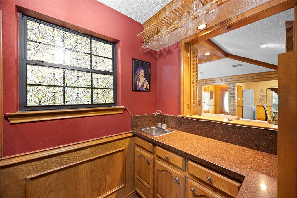 5610 Springbrook Drive Midlothian, TX 76065 - Photo 21 of 39 Wet bar perfect for entertaining!