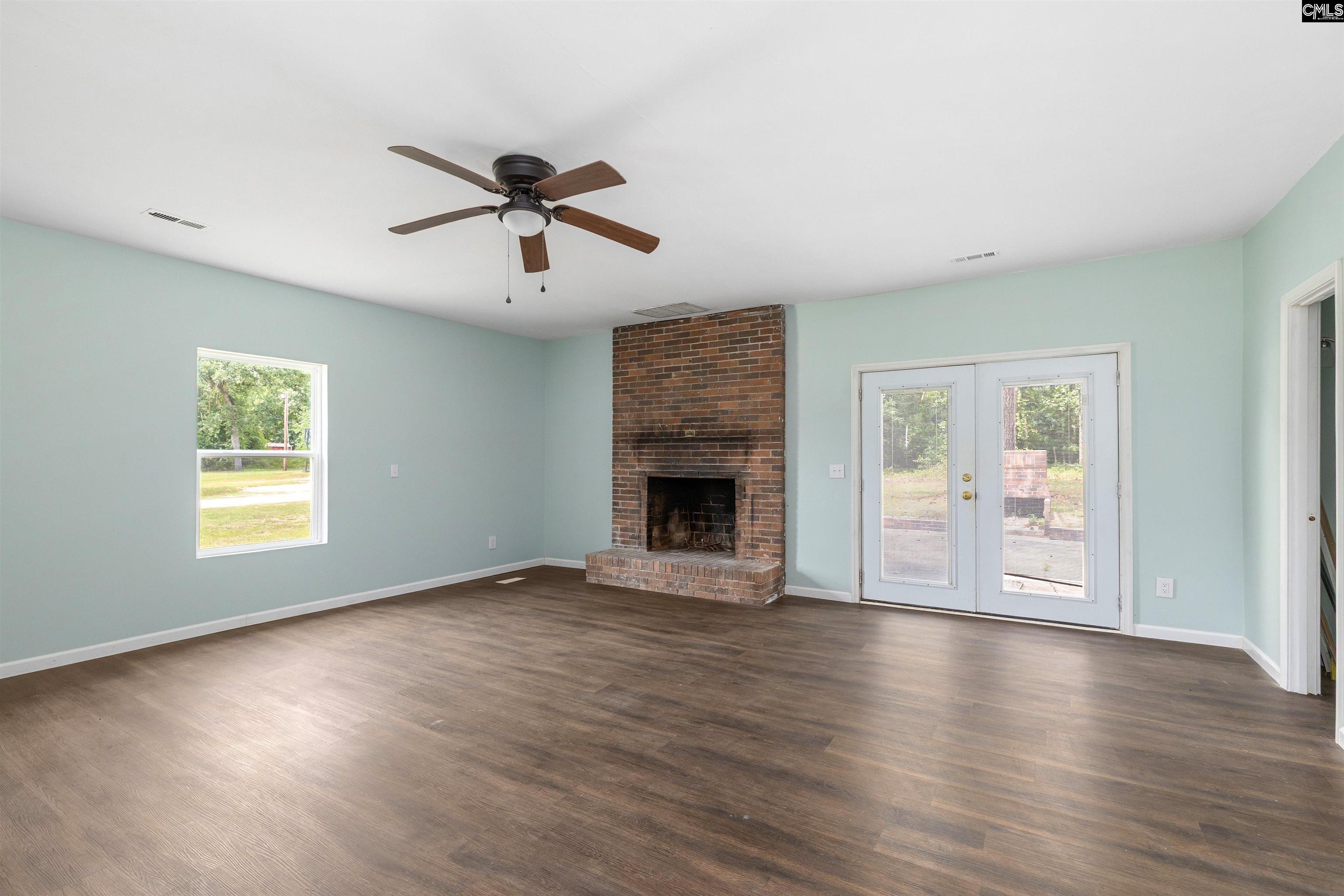 4522 Stagecoach Road Effingham, SC 29541 - Photo 6 of 18 Gallery Image 6