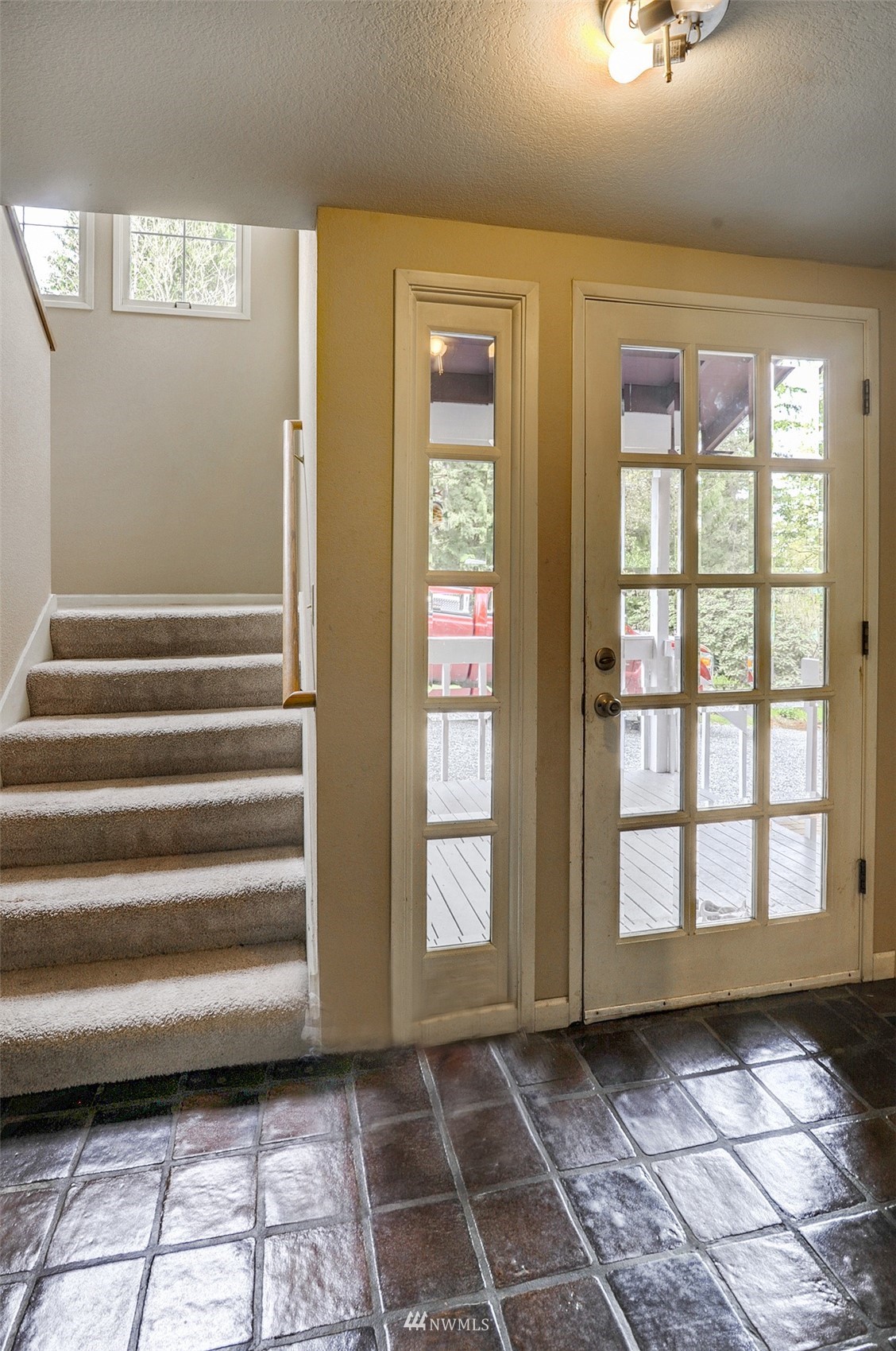 20414 West Richmond Road Bothell, WA 98021 - Photo 15 of 30 a view of an empty room and window