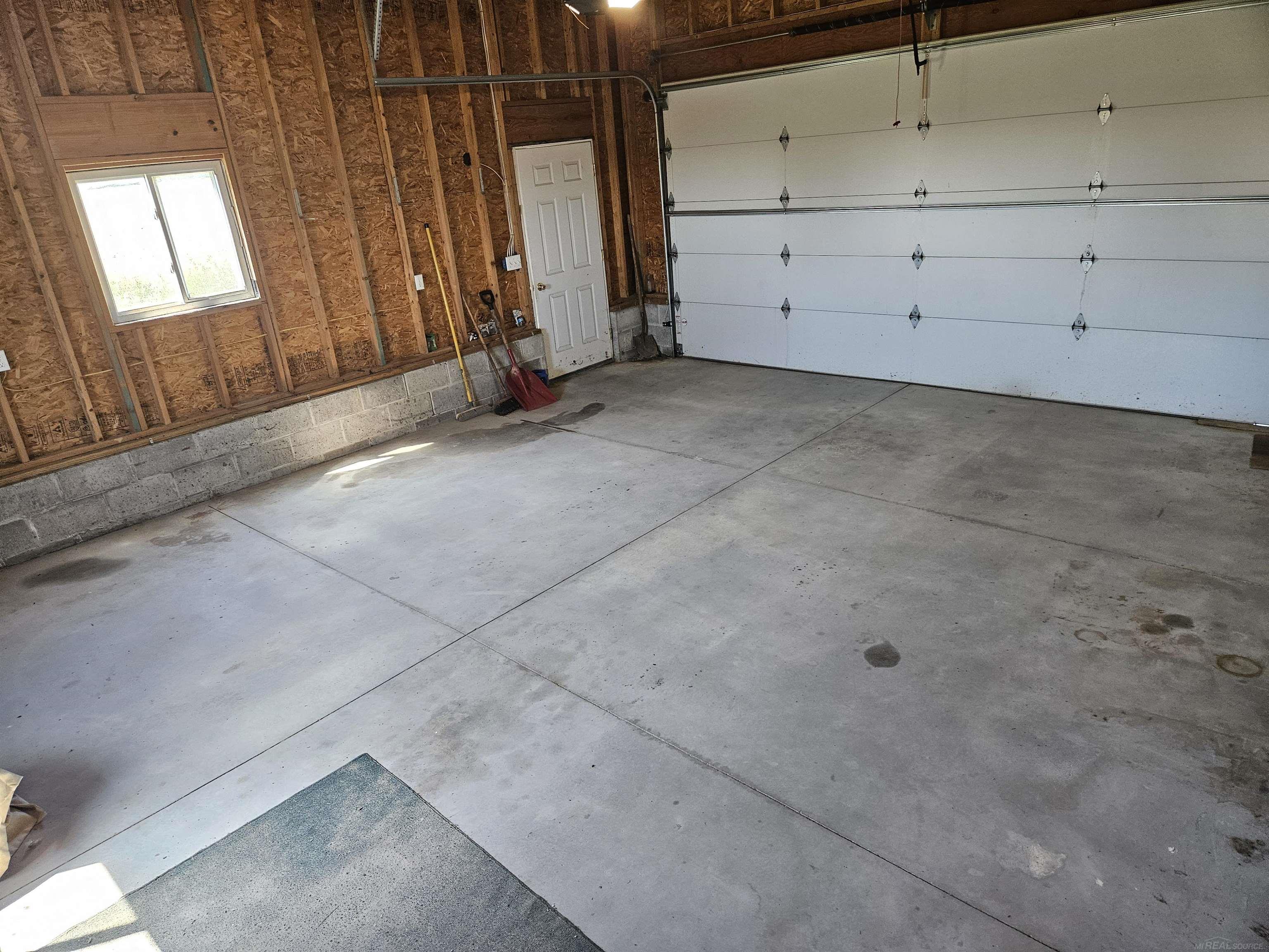 6565 Fargo Road Croswell, MI 48422 - Photo 26 of 34