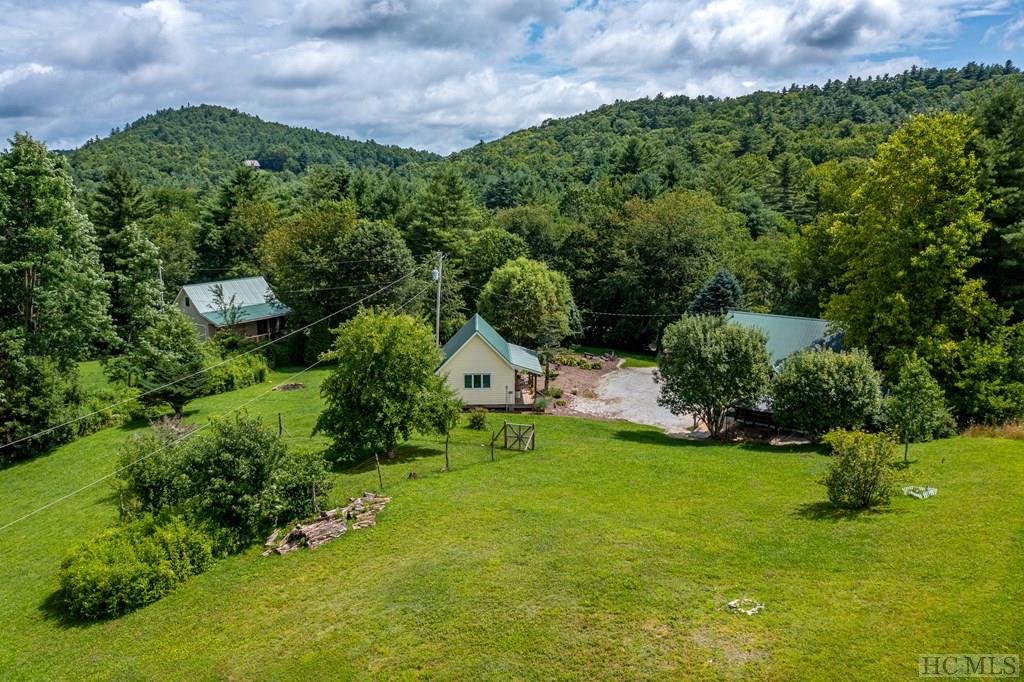 2091 Yellow Mountain Road Cullowhee, NC 28723 - Photo 8 of 28 Gallery Image 8
