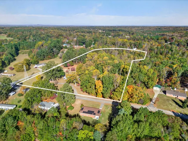 $384,900 | 305 State Rd S-11-492, Gaffney, SC 29340