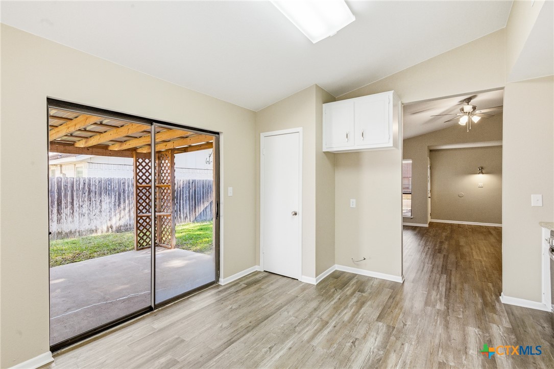 509 Ivanhoe Drive Victoria, TX 77901 - Photo 14 of 30