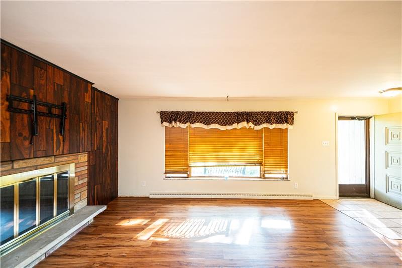 2086 Maratta Road Aliquippa, PA 15001 - Photo 2 of 25 Gallery Image 2