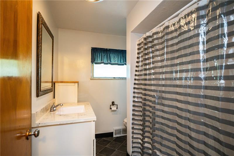 2086 Maratta Road Aliquippa, PA 15001 - Photo 12 of 25 Gallery Image 12