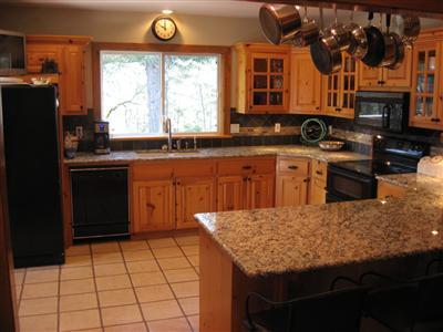 5867 Rhodes Lane Eagle Point, OR 97524 - Photo 3 of 13 Additional Photo