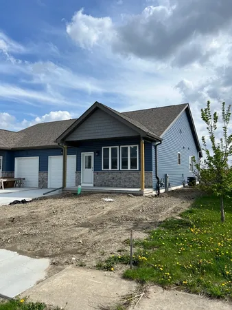 $282,000 | 929 Covey Lane, Unit B, Coal City, IL 60416