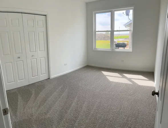 $282,000 | 929 Covey Lane, Unit B, Coal City, IL 60416