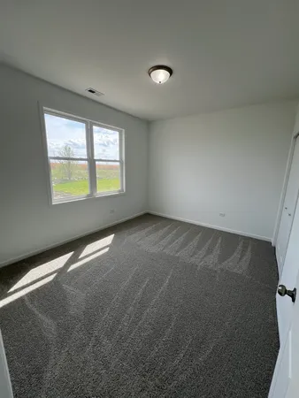 $282,000 | 929 Covey Lane, Unit B, Coal City, IL 60416