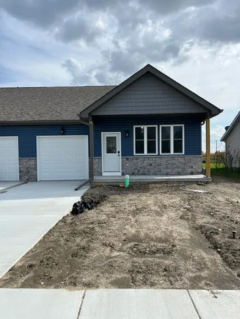$282,000 | 929 Covey Lane, Unit B, Coal City, IL 60416