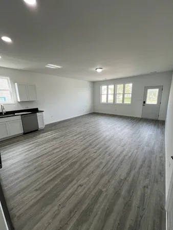 $282,000 | 929 Covey Lane, Unit B, Coal City, IL 60416