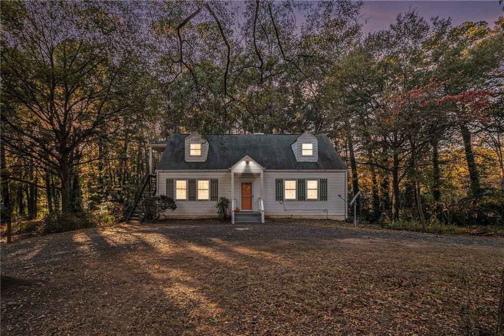 814 Jolly Avenue South Clarkston, GA 30021 - Photo 2 of 33