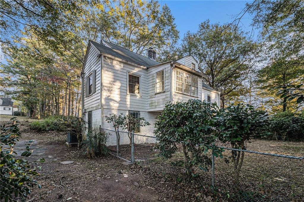 814 Jolly Avenue South Clarkston, GA 30021 - Photo 28 of 33