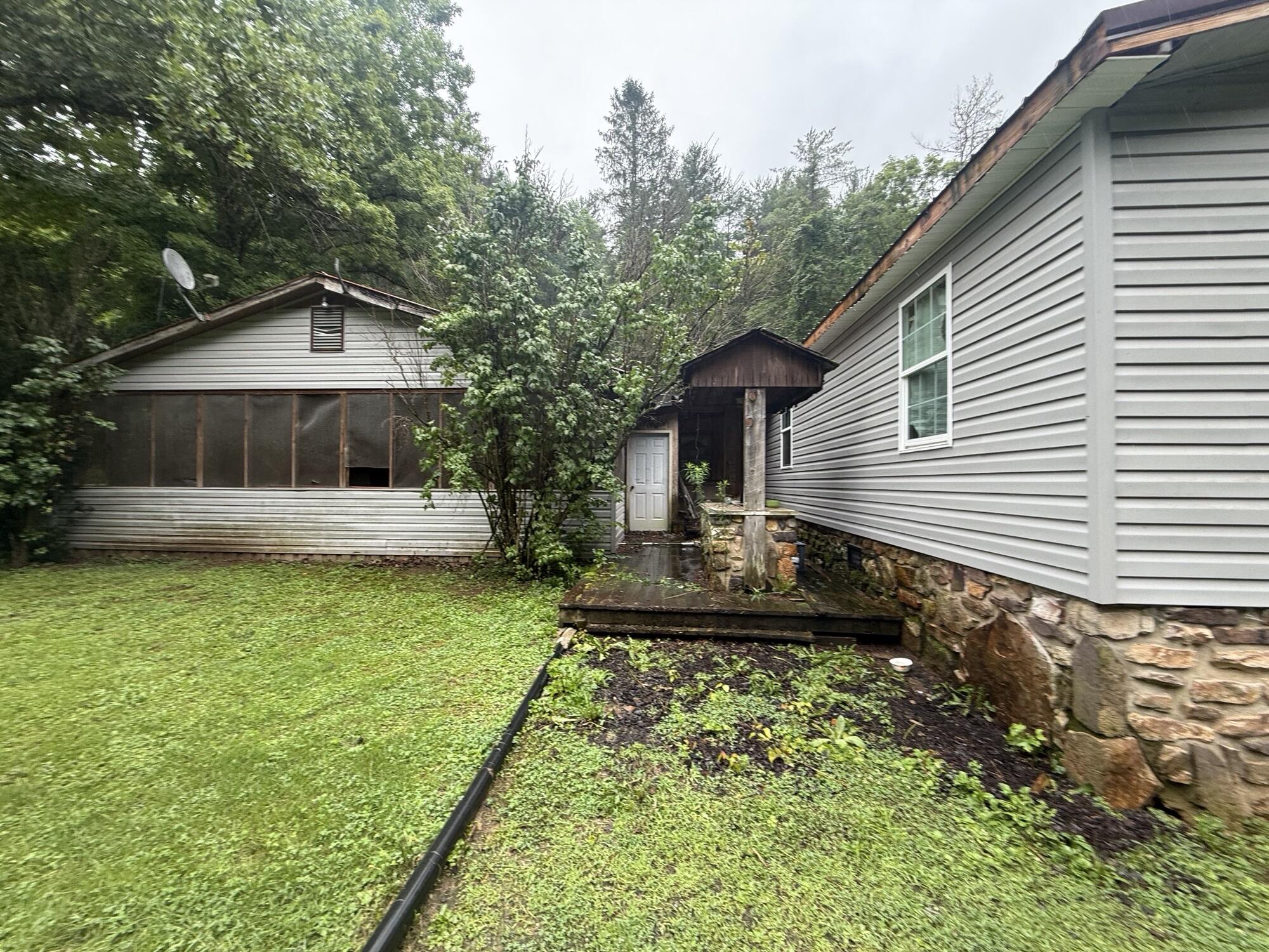 332 Rogers Road Covington, VA 24426 - Photo 12 of 12 IMG_0870