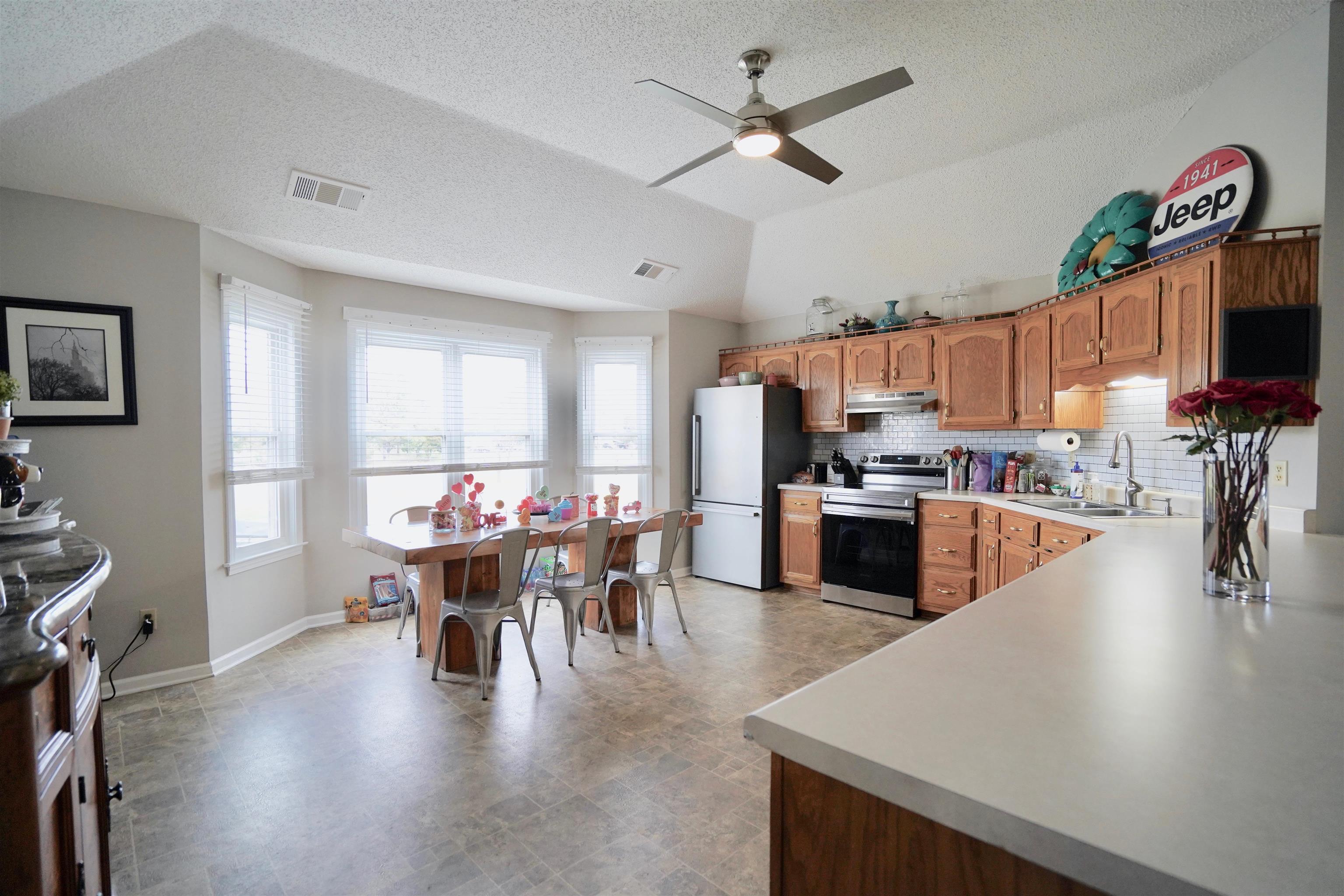 3972 Meade Lake Road Millington, TN 38053 - Photo 4 of 17 Gallery Image 4