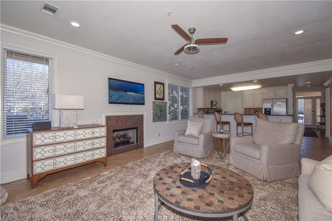 390 Marina Point Road, Unit D305 Dadeville, AL 36853 - Photo 19 of 32 Gallery Image 19