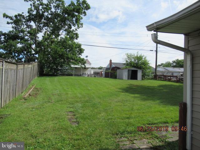 2430 Ellis Road Baltimore, MD 21234 - Photo 3 of 21 BACK YARD