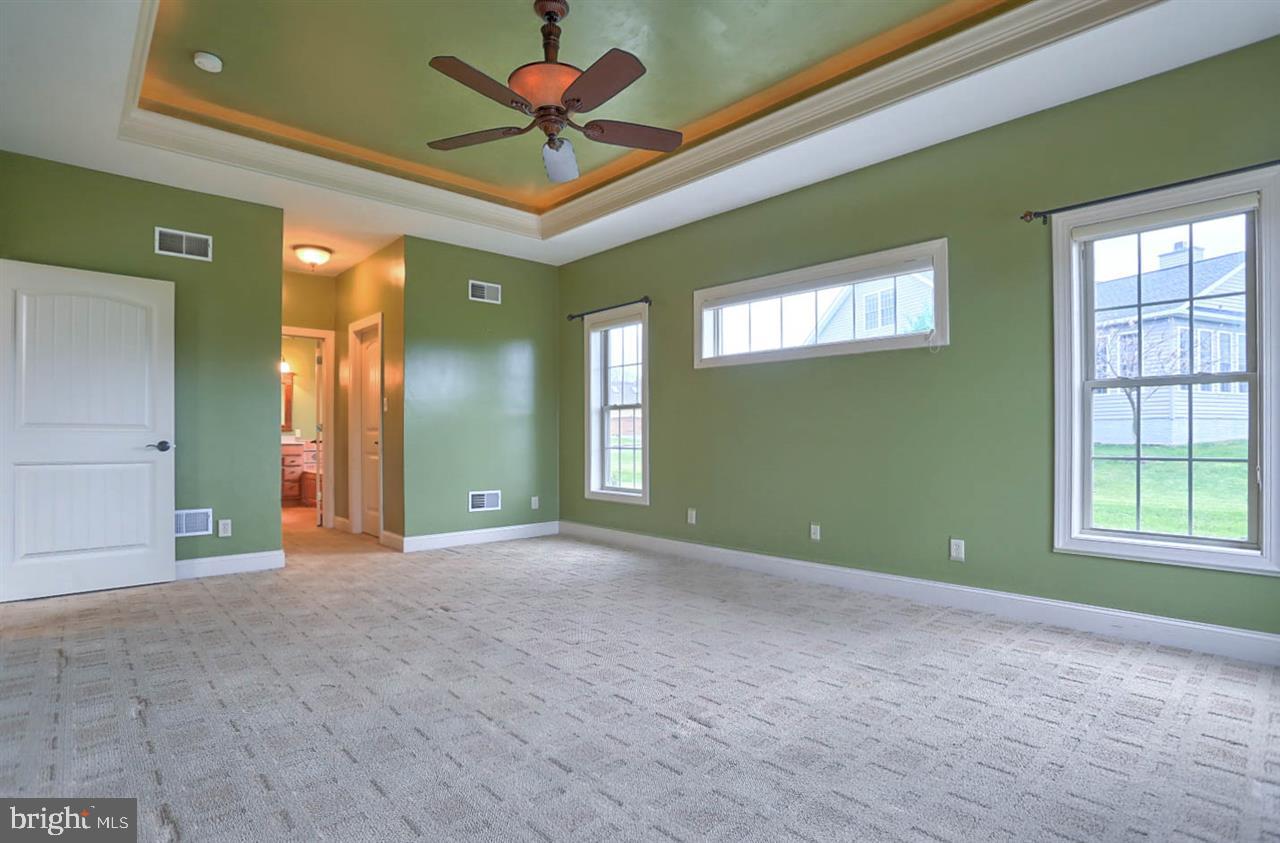 1171 Brian Lane Hanover, PA 17331 - Photo 14 of 36 Gallery Image 14