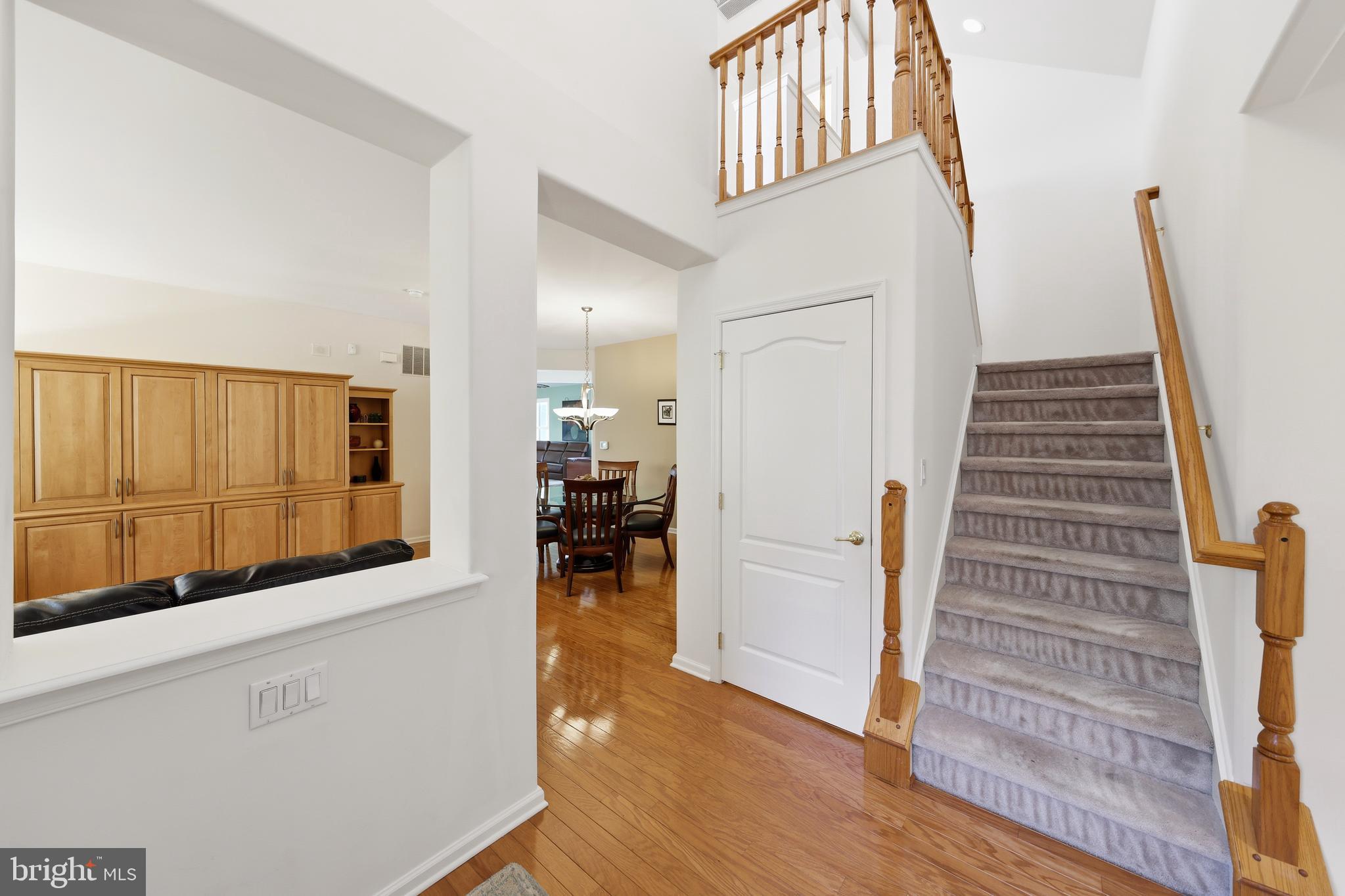 140 Merion Way Hainesport, NJ 08036 - Photo 4 of 38