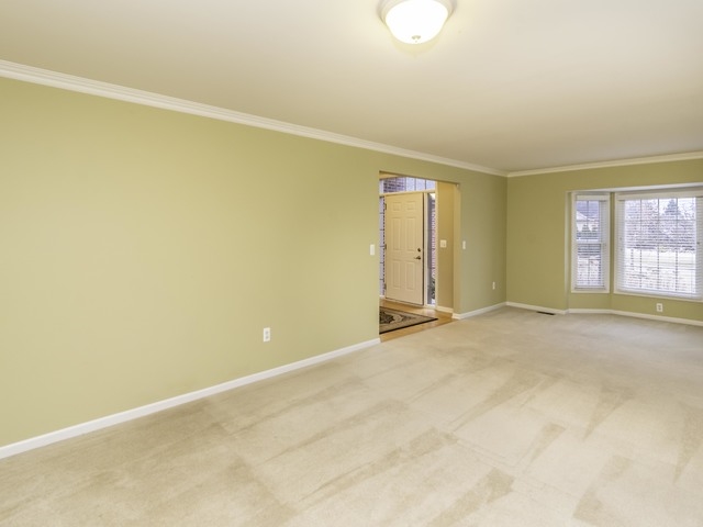 3648 Inverness Drive Rochester, MI 48306 - Photo 13 of 44 50008108-12.JPG