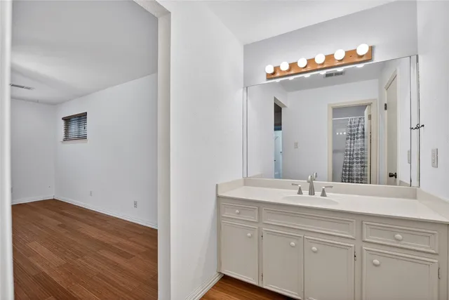 $2,850 | 1507 Terrapin Court, Unit B, Austin, TX 78746