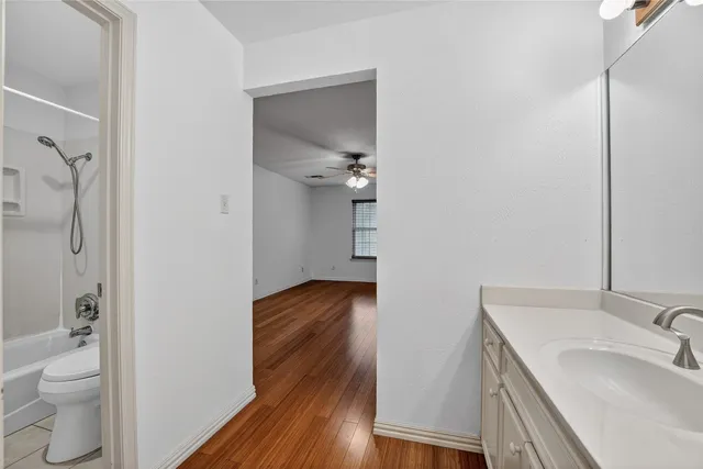 $2,850 | 1507 Terrapin Court, Unit B, Austin, TX 78746