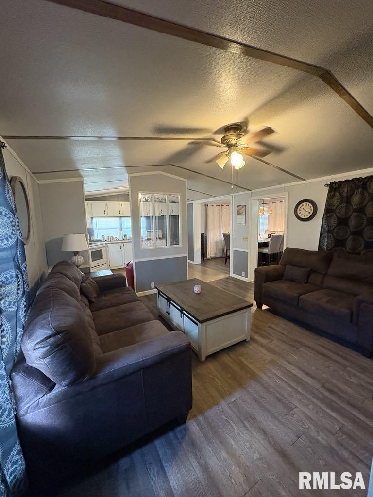 406 Church Street Christopher, IL 62822 - Photo 7 of 25 Gallery Image 7