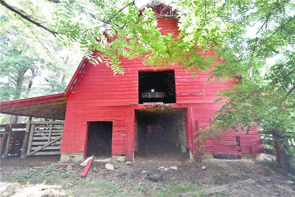 400 Kelley Road Tallapoosa, GA 30176 - Photo 15 of 52 a front view of a house with a yard