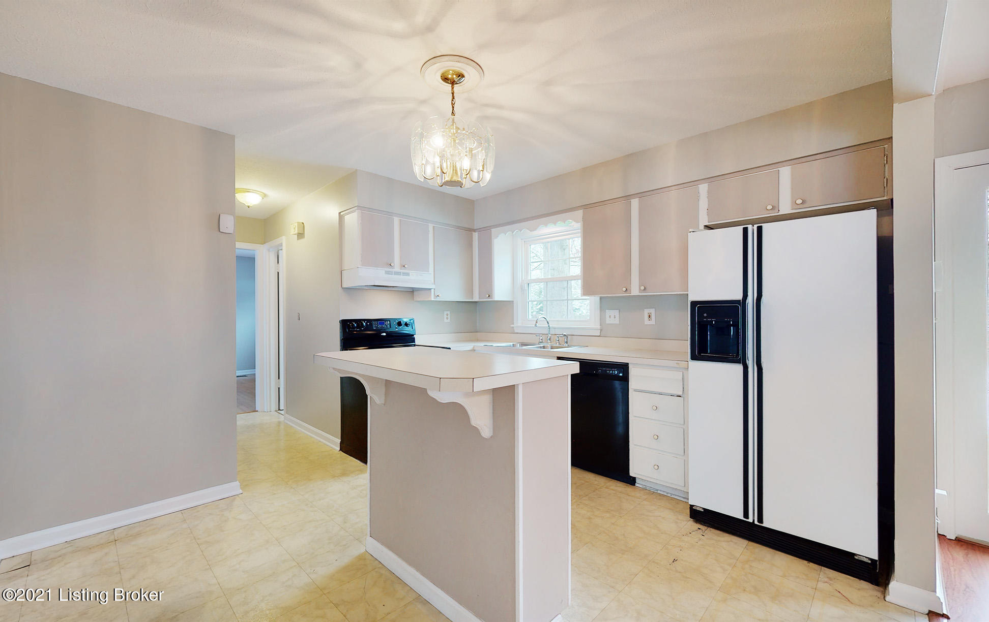 122 Blue Ridge Road Louisville, KY 40223 - Photo 22 of 74 All Fresh Interior Paint