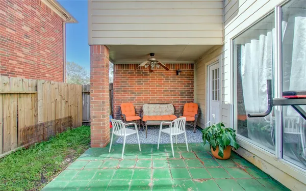 $2,800 | 16506 Great Forest Court, Humble, TX 77346