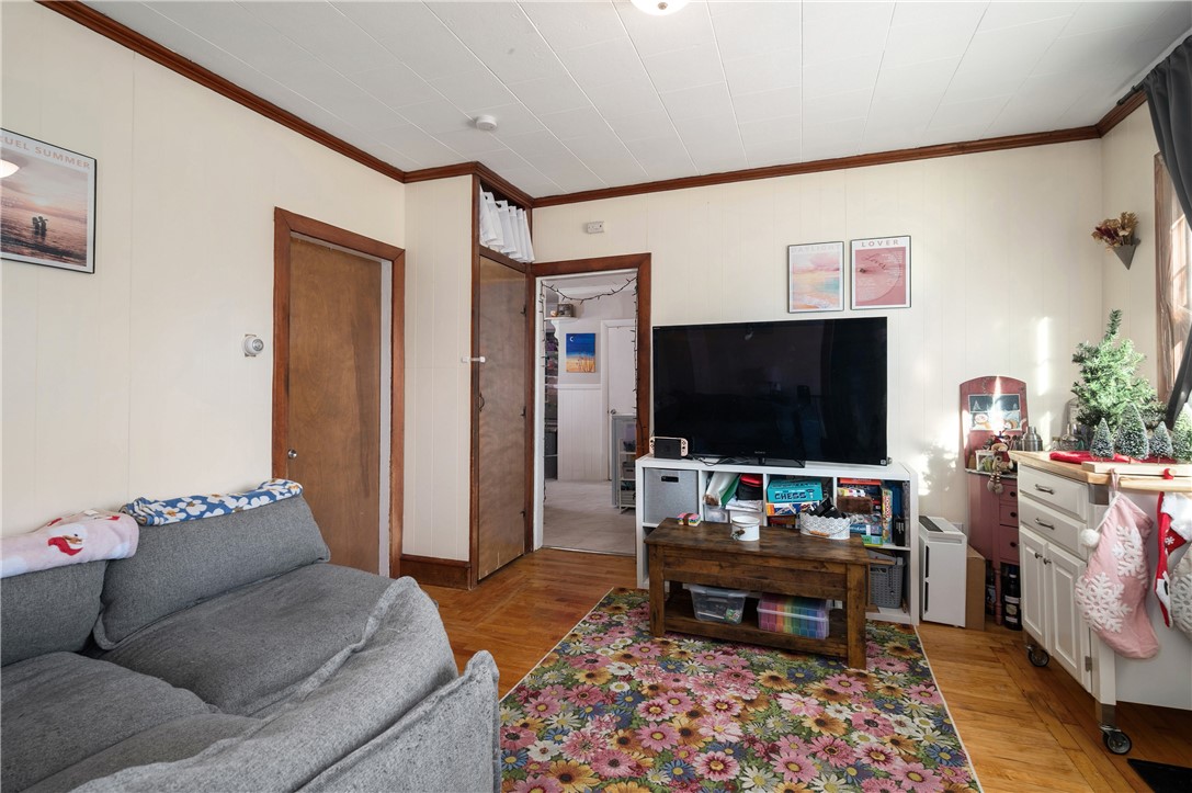 42 Elbow Street Woonsocket, RI 02895 - Photo 17 of 34