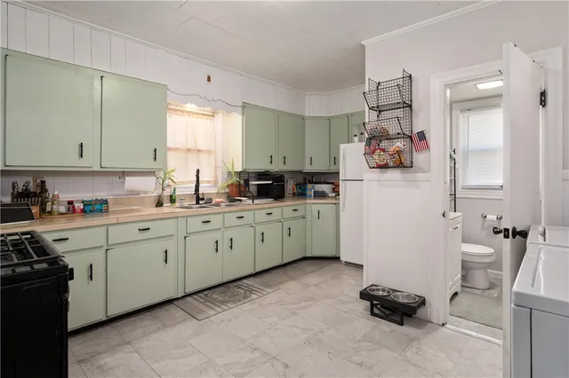 $425,000 | 42 Elbow Street, Woonsocket, RI 02895